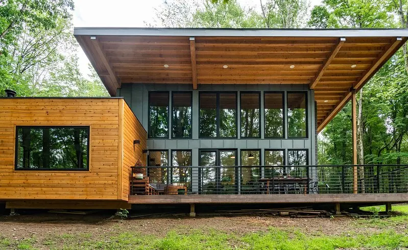 Photo 3 of 7 of River House