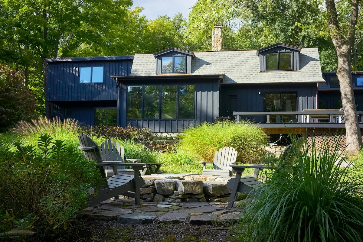 Photo 2 of 7 of Modern House in the Woods